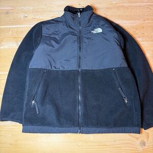 The North Face Denali Youth Large Black Long Sleeve Full Zip Fleece Jacket